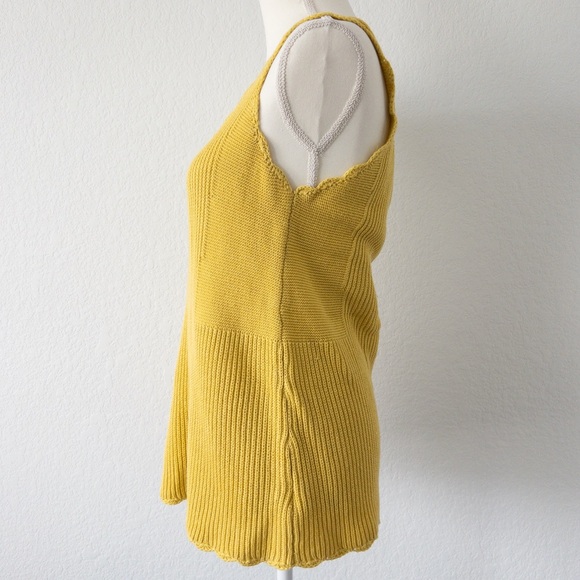Anthropologie Moth Yellow Sleeveless Scallop Knit Top Large - Picture 3 of 10